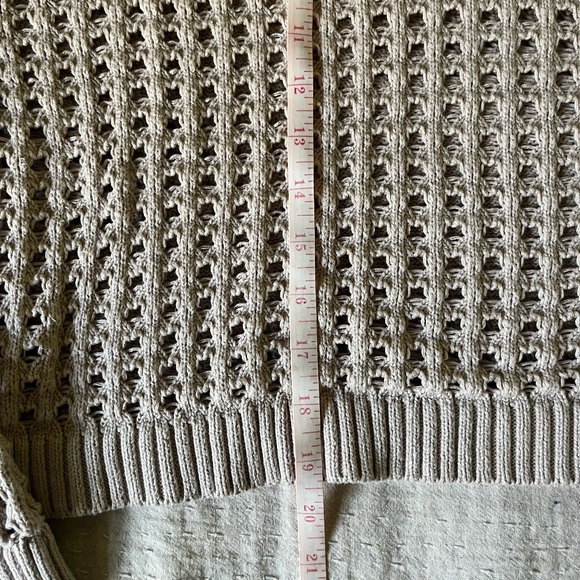 Velvet by Graham & Spencer Sammie Sweater in Dune size M - Picture 5 of 9